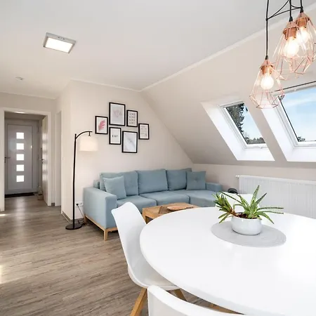 Strandhaus 3 Og Apartment Marienfelde