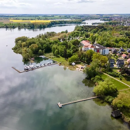 Strandhaus 3 Og Lägenhet *